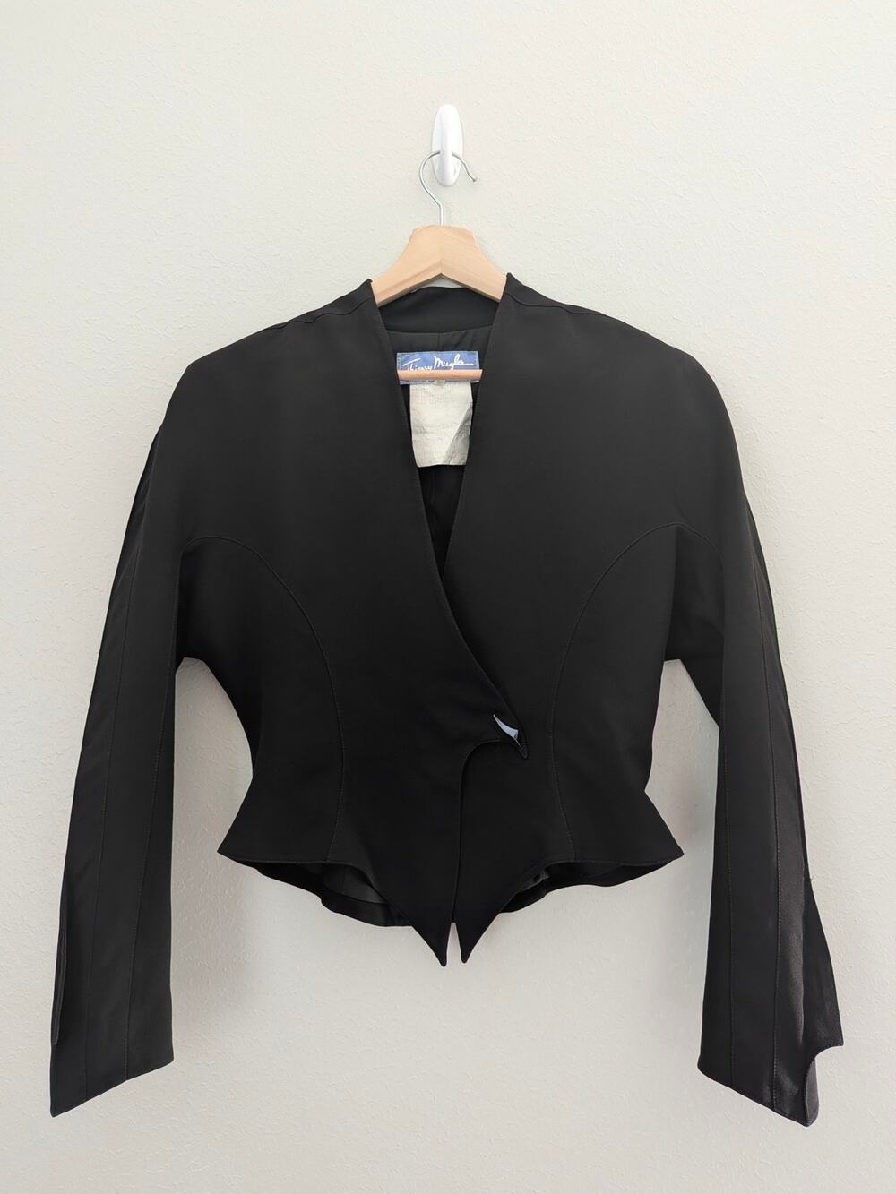 Vintage Thierry Mugler Les Atlantes SS 1989 Sculptural Runway Jacket FR 42 Black